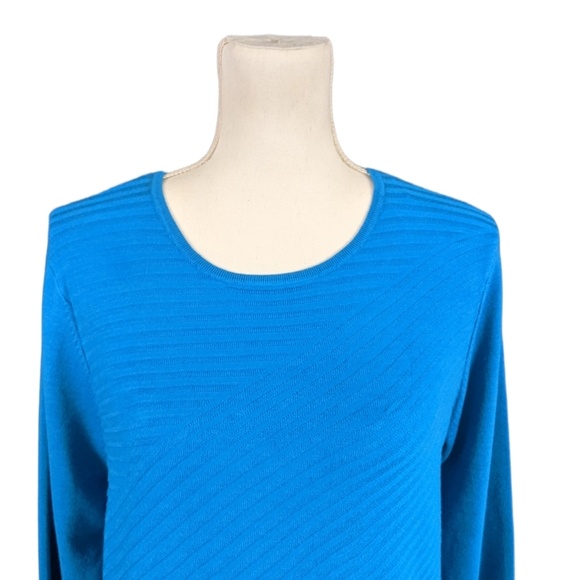 *Allison Daley Sweater - Picture 4 of 5